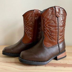 Kids Cowboy Boots - size 8